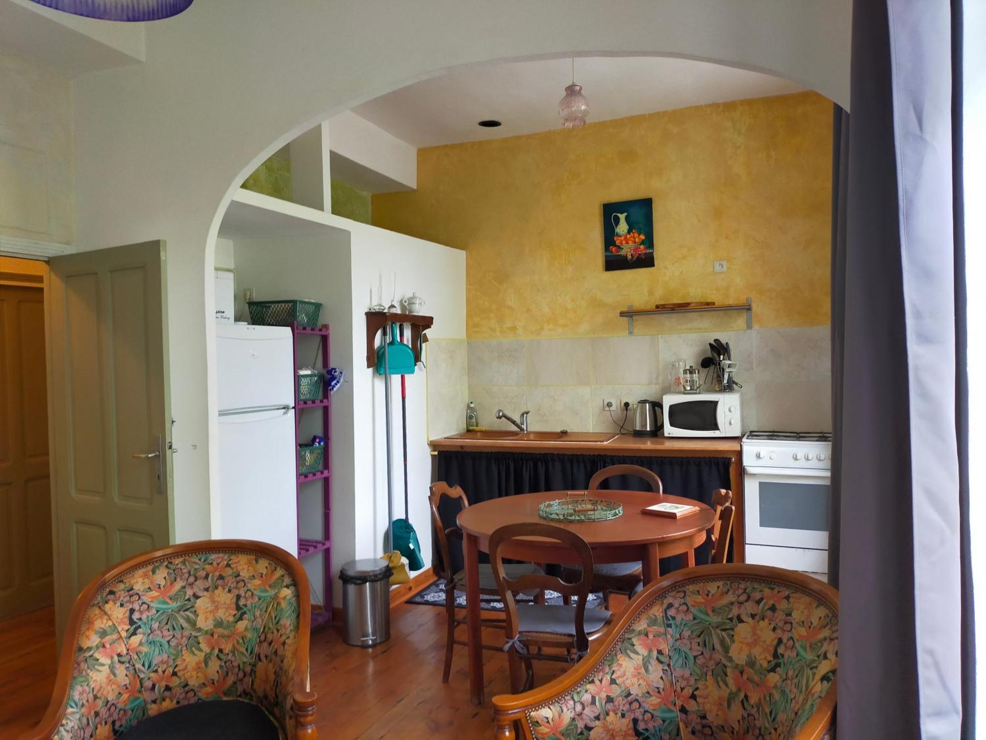 Apartment Au Coeur De Chalabre, Bastide Medievale, Pres Du De Montbel *